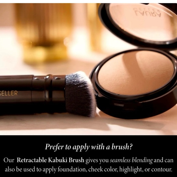 Versatile powder foundation. - Picture 2 of 3